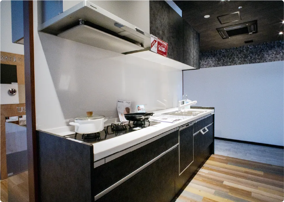 ショールームに展示されたシステムキッチン